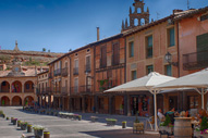 Pueblos Rojos y Negros