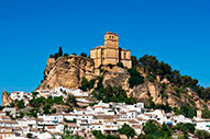 Pueblos para visitar en Granada y que no están en La Alpujarra