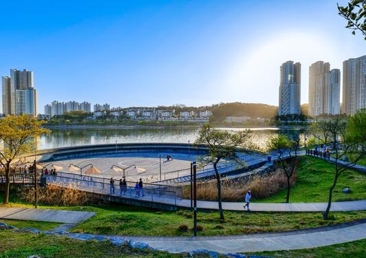 Suwon